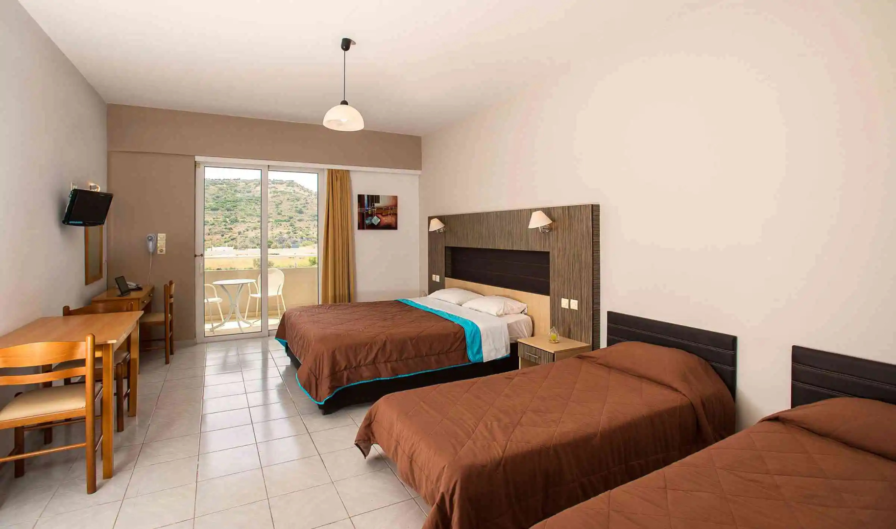 Foto - Zoes Hotel & Suites