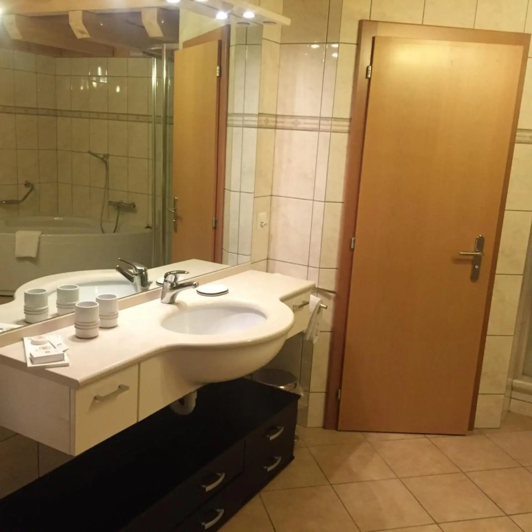 Photo - Zermatt Budget Rooms
