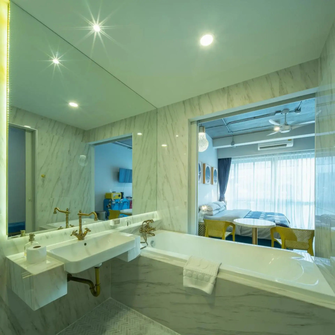 Photo - River Art Hotel