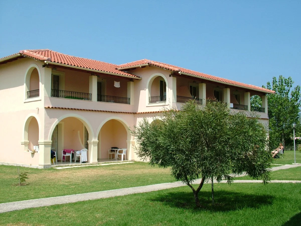 Photo - Kamari Apartments