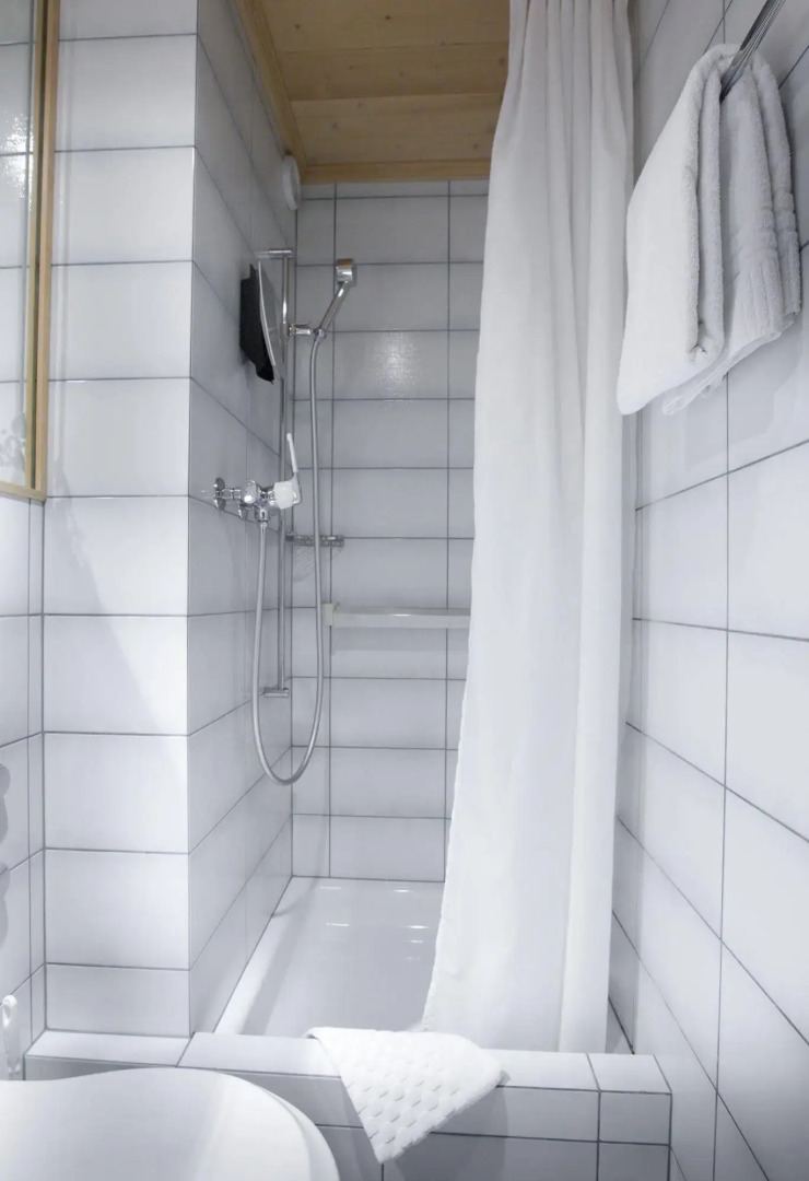 Photo - SPANNORT family home with common kitchen and self check-in