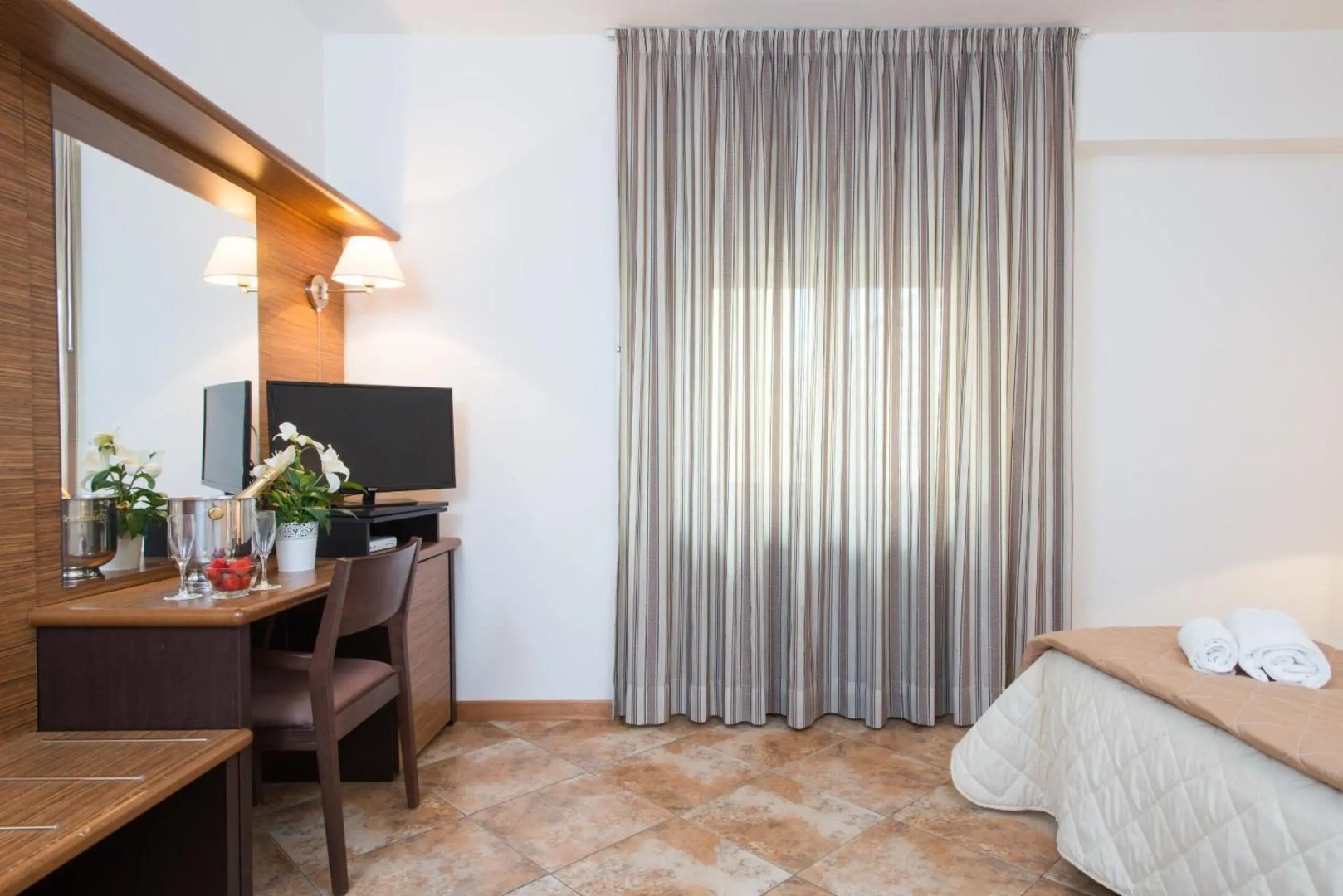 Foto - Royal Hotel