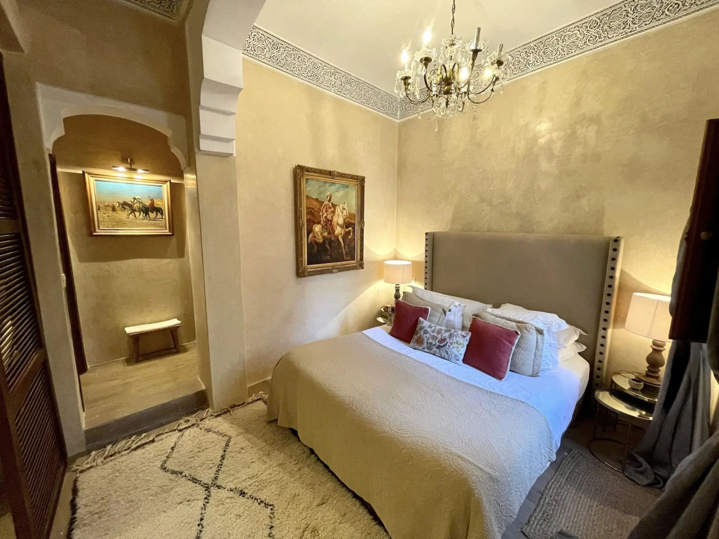 Photo - Riad Jona