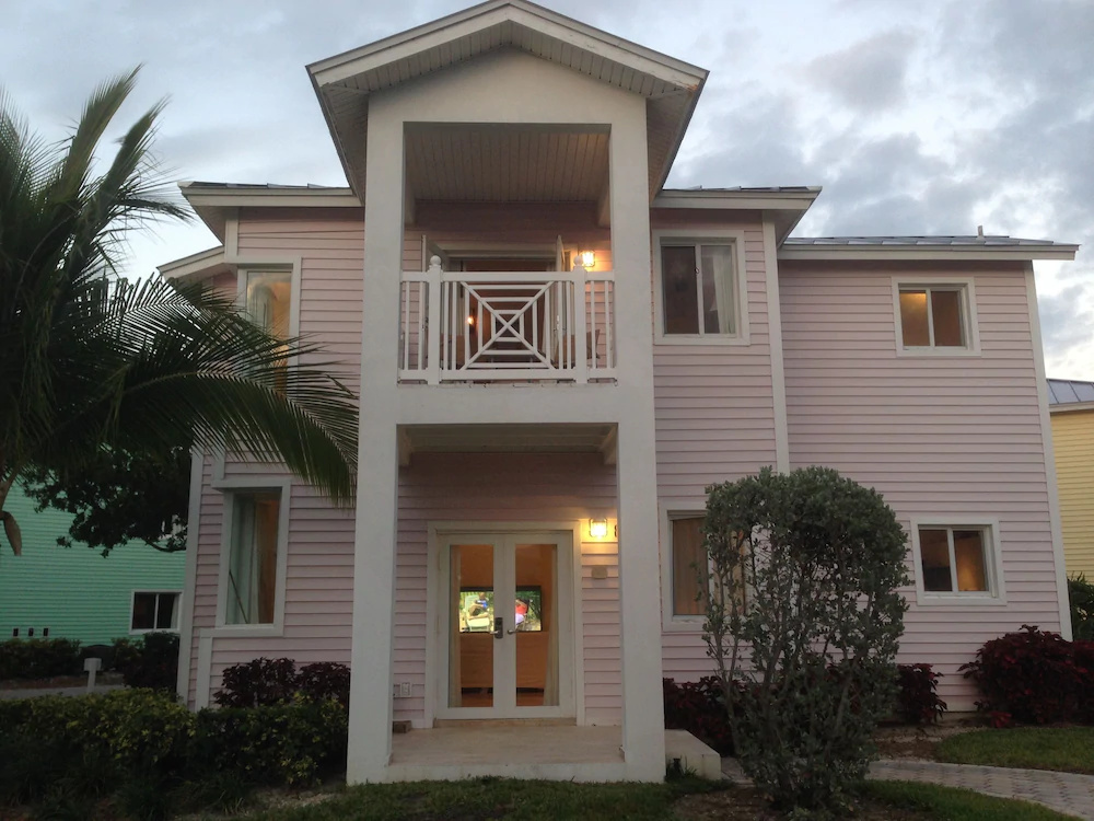Luxury Custom Villa 210 At Resorts World
