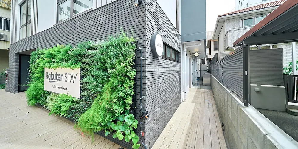 Foto - LACER OKINAWA NAHA Tomariport