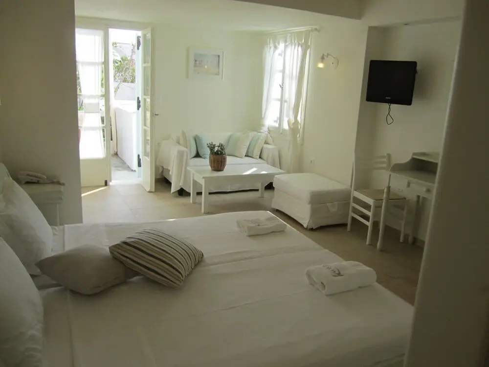 Photo - Kavos Hotel Naxos