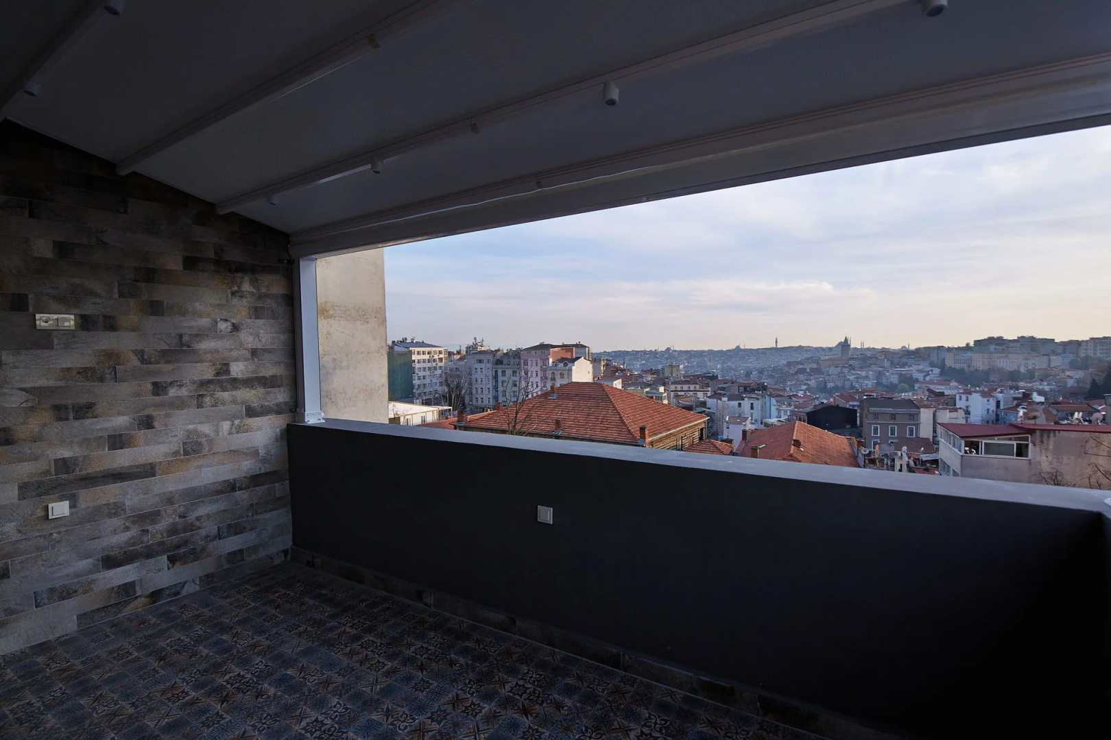 Photo - Arart Hotel