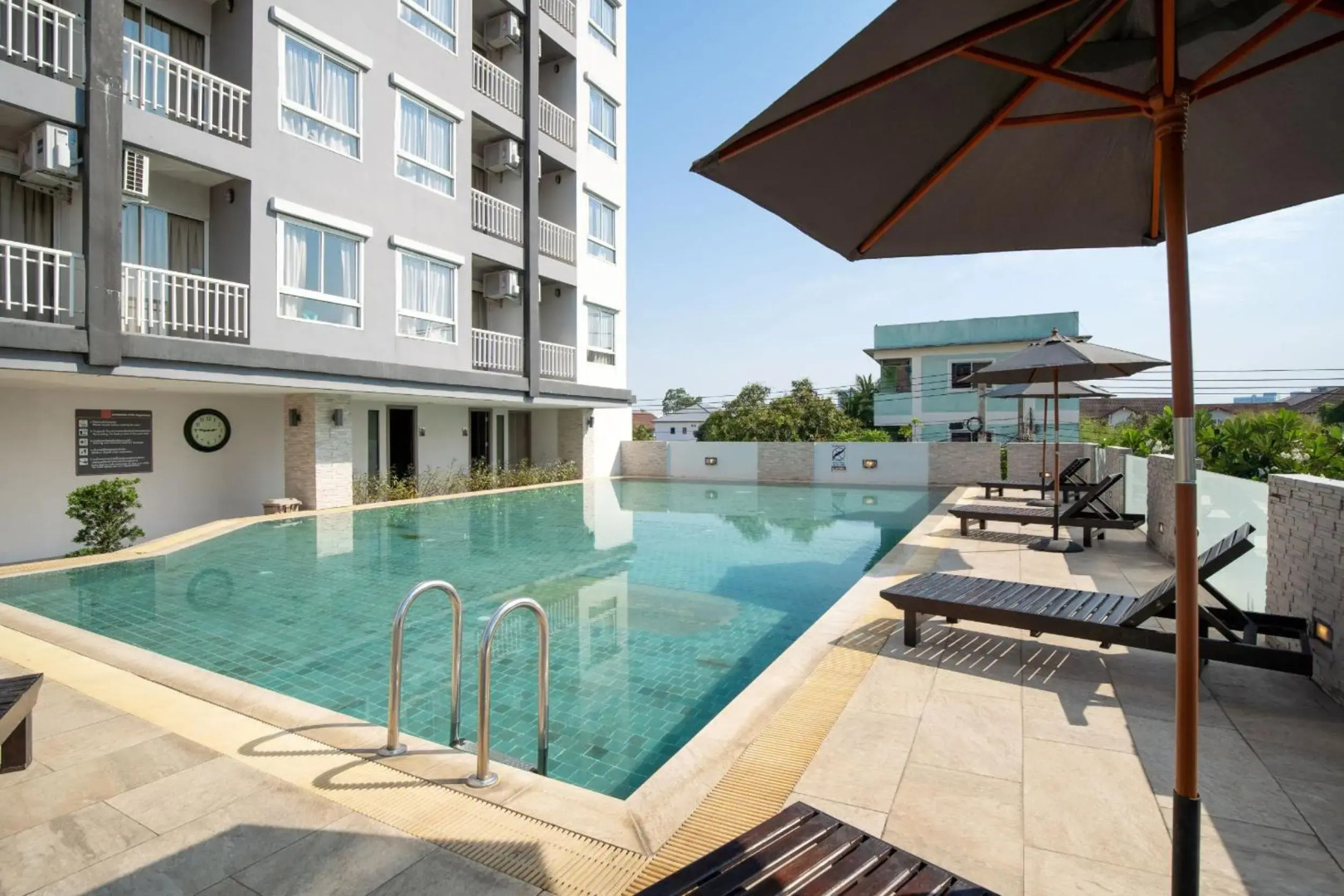Photo - Leenova Hotel