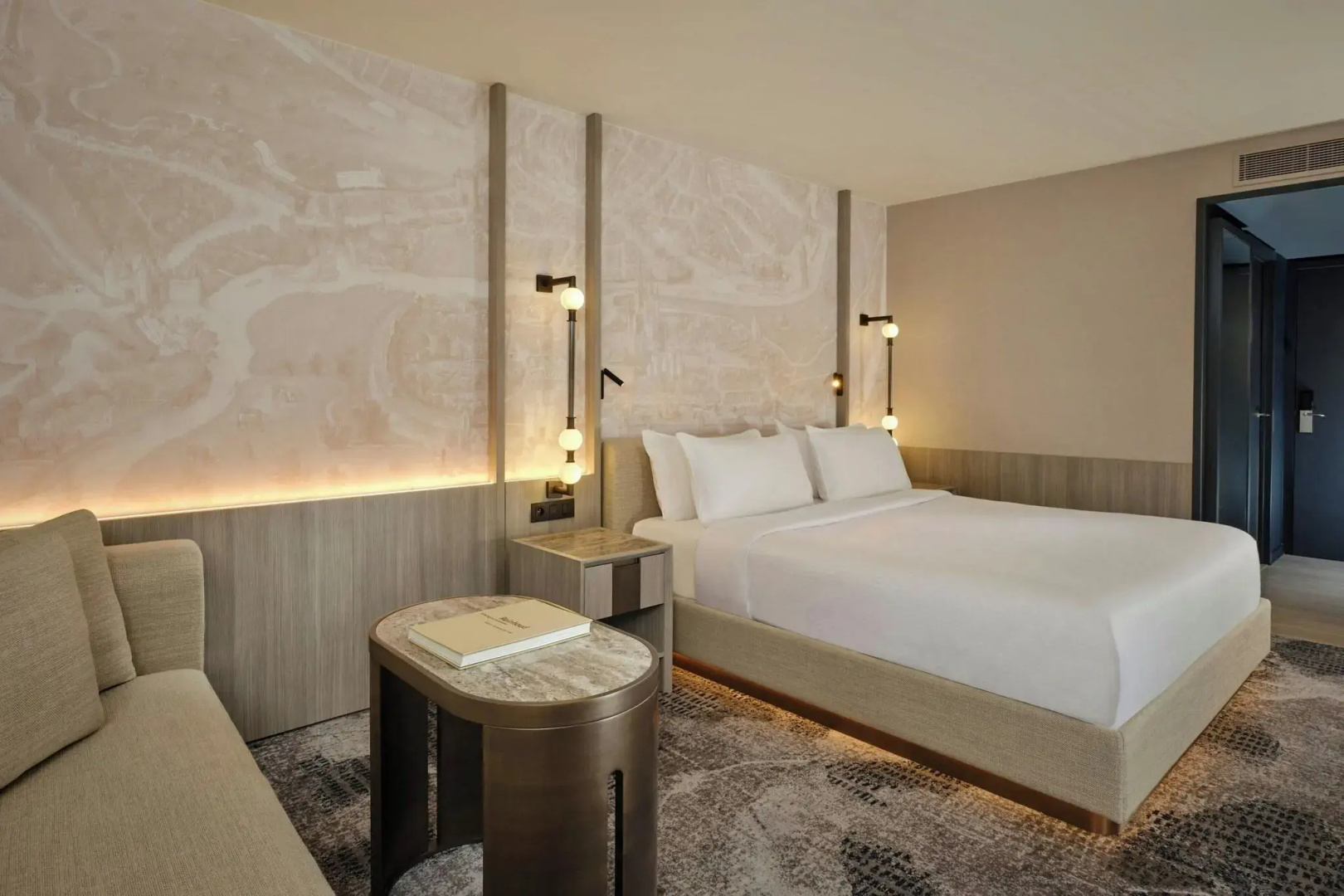 Photo - Ghent Marriott Hotel