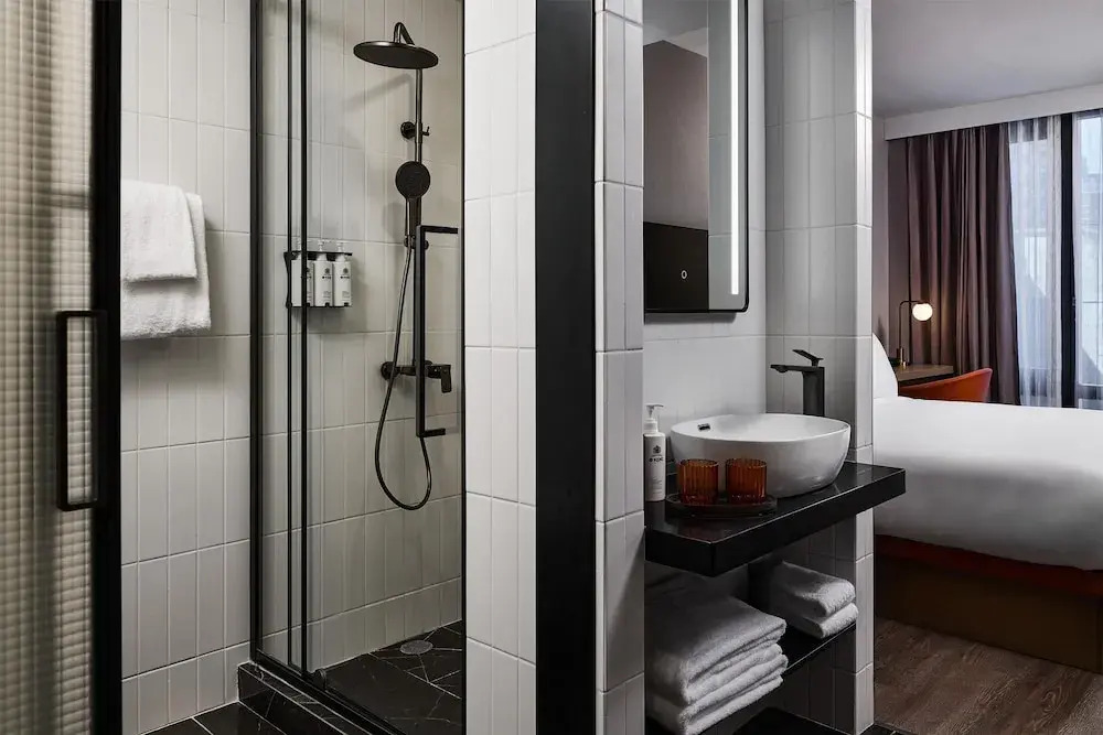 Photo - The George Manhattan, Tapestry Collection By Hilton