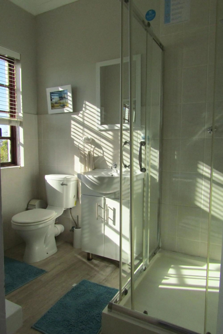 Photo - Blouberg Dolphin Inn
