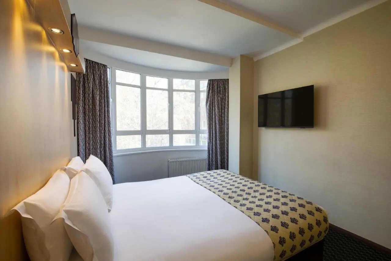 Photo - Tavistock Hotel