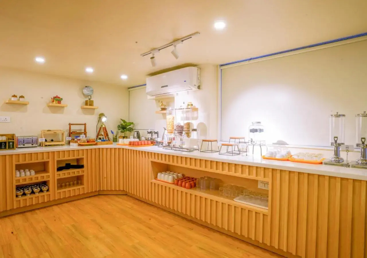 Photo - Bloom Hotel - Magarpatta