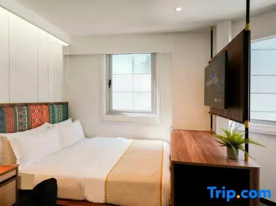 Photo - ST Signature Bugis Middle