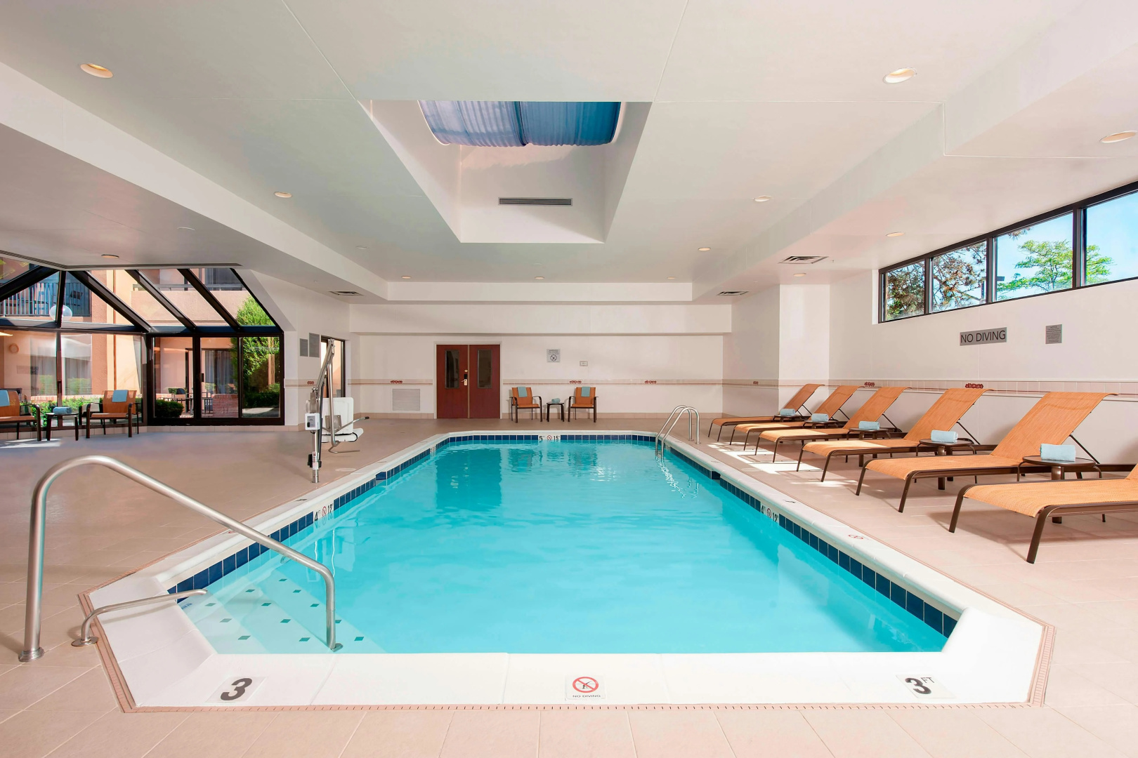 Photo - Courtyard Chicago Glenview/Northbrook