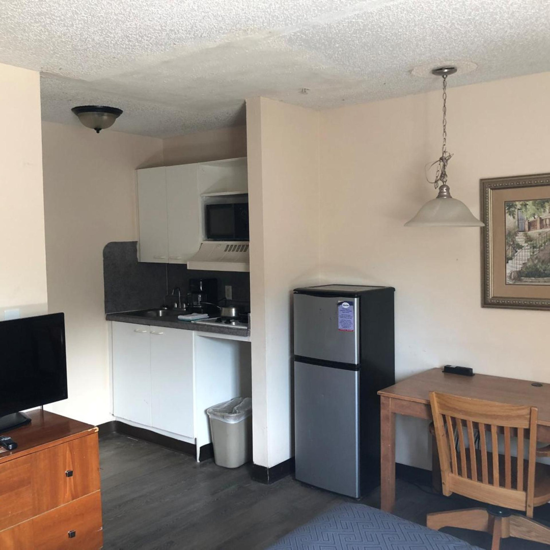 Photo - Studio 6 Extended Stay - Jacksonville, FL - South