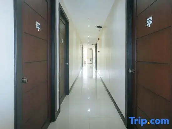 Foto - RedDoorz at Nucell