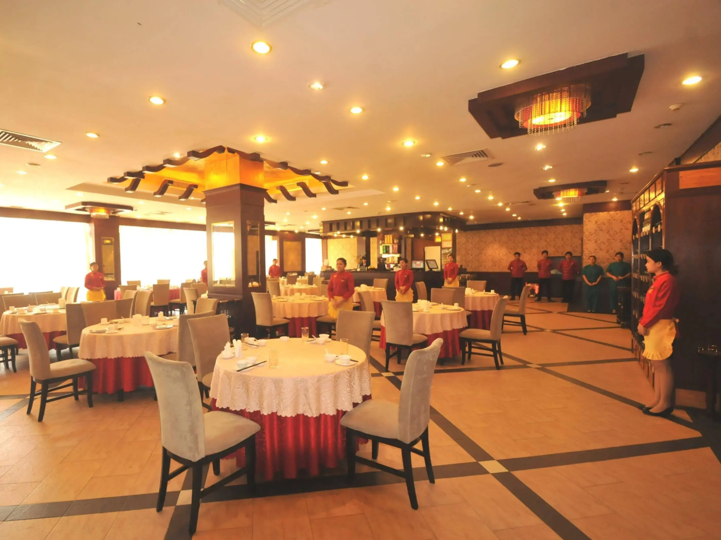 Photo - Phnom Penh Hotel