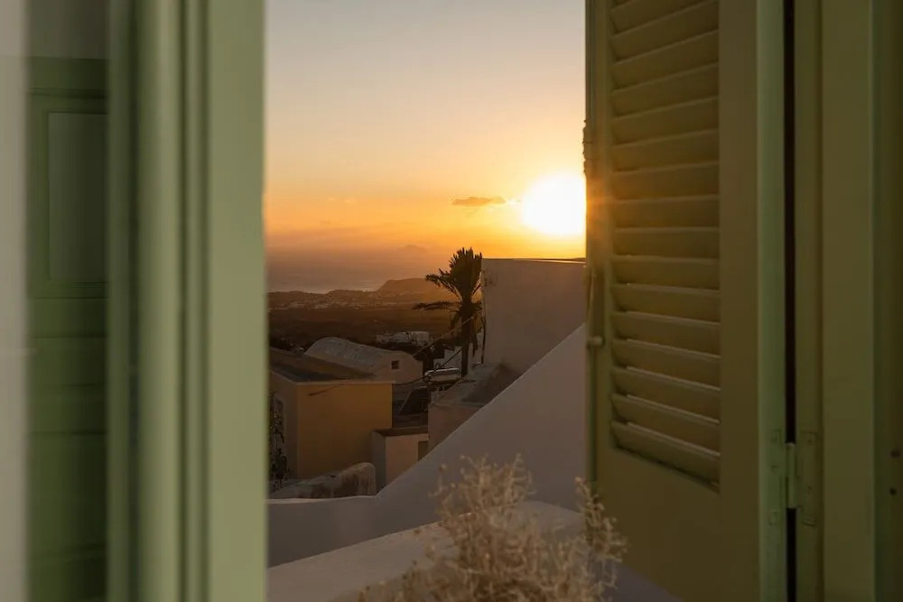 Photo - White Orchid Cave House & Studio