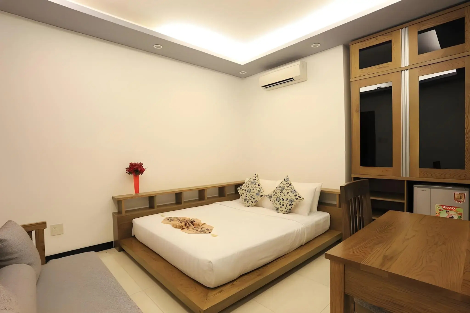 Photo - Valentine Hotel