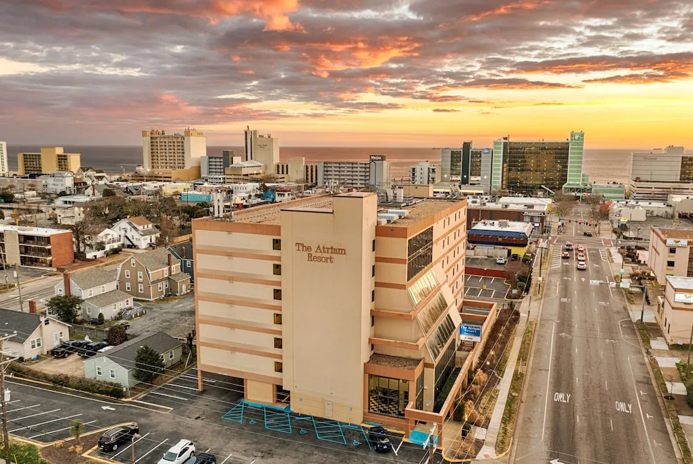 Photo - The Atrium Resort, Virginia Beach by Vacatia