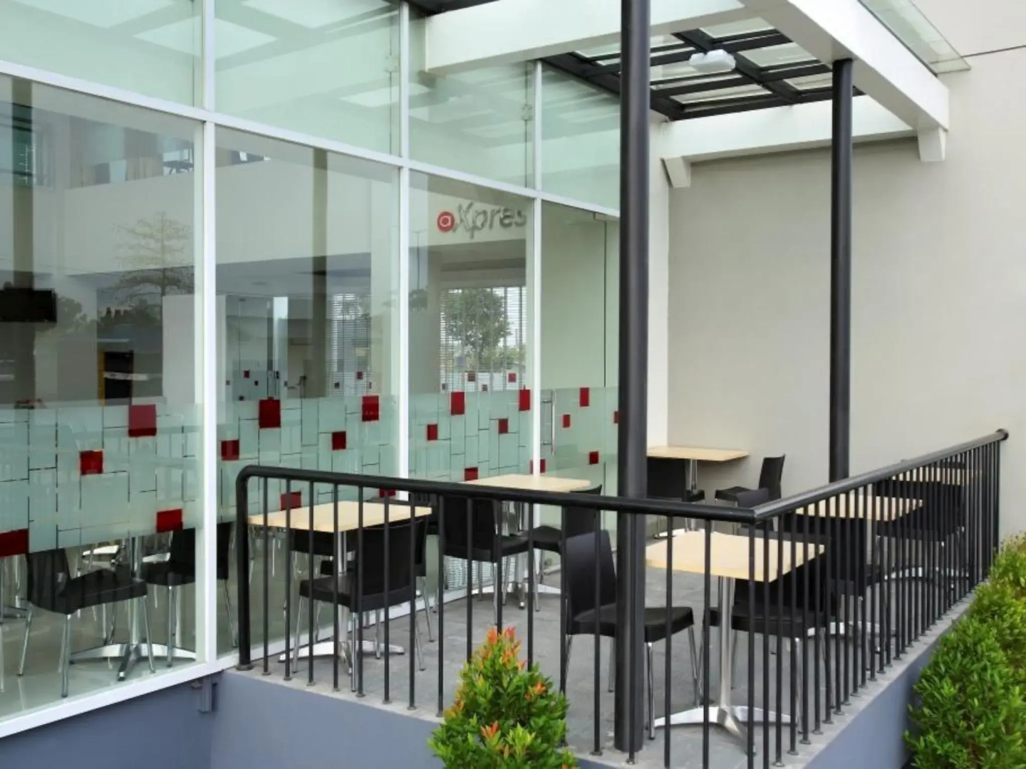 Foto - Amaris Hotel Bekasi Barat