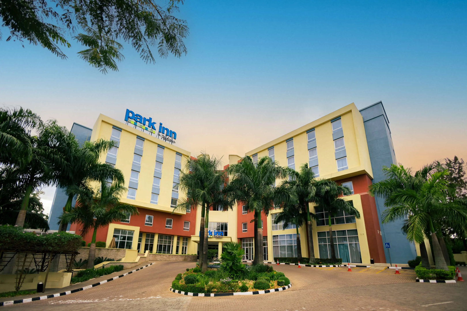 Park Inn by Radisson Kigali — фото 1