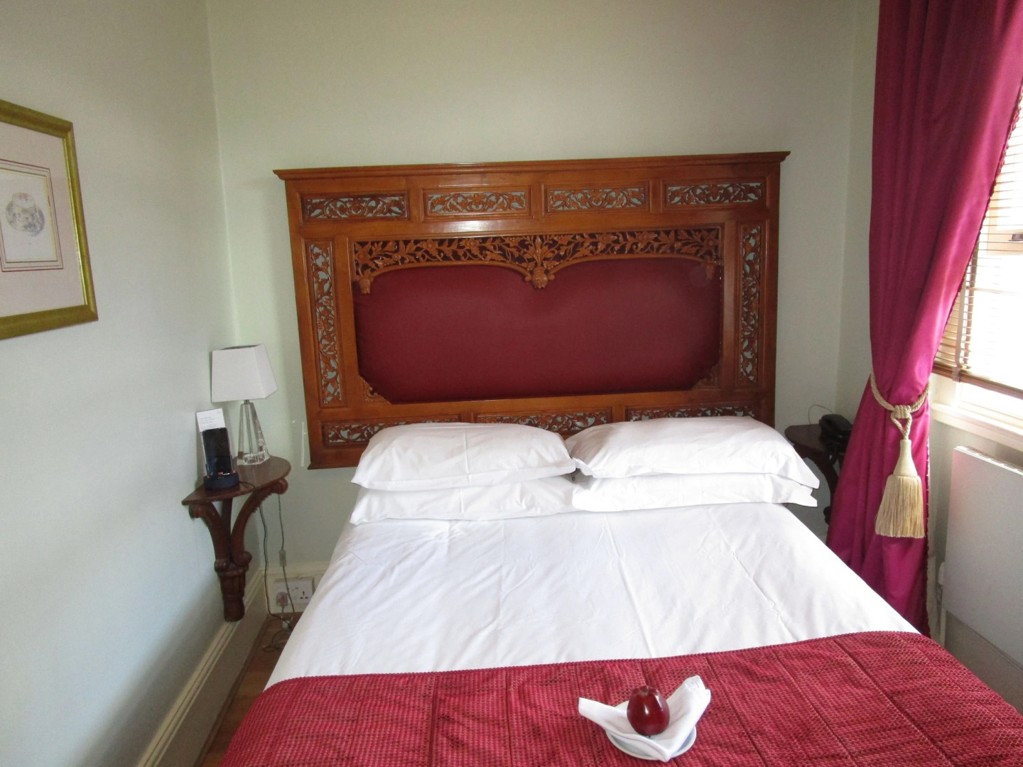 Photo - Twenty Nevern Square Hotel