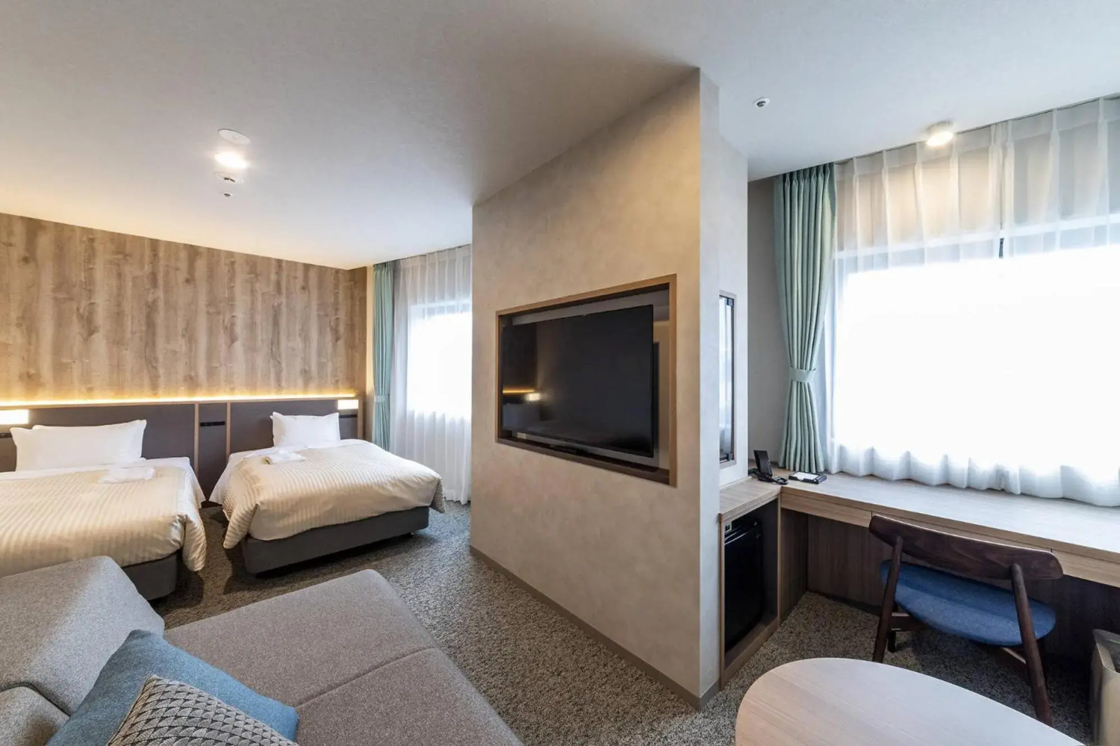 Photo - Hotel Mariners Court Tokyo