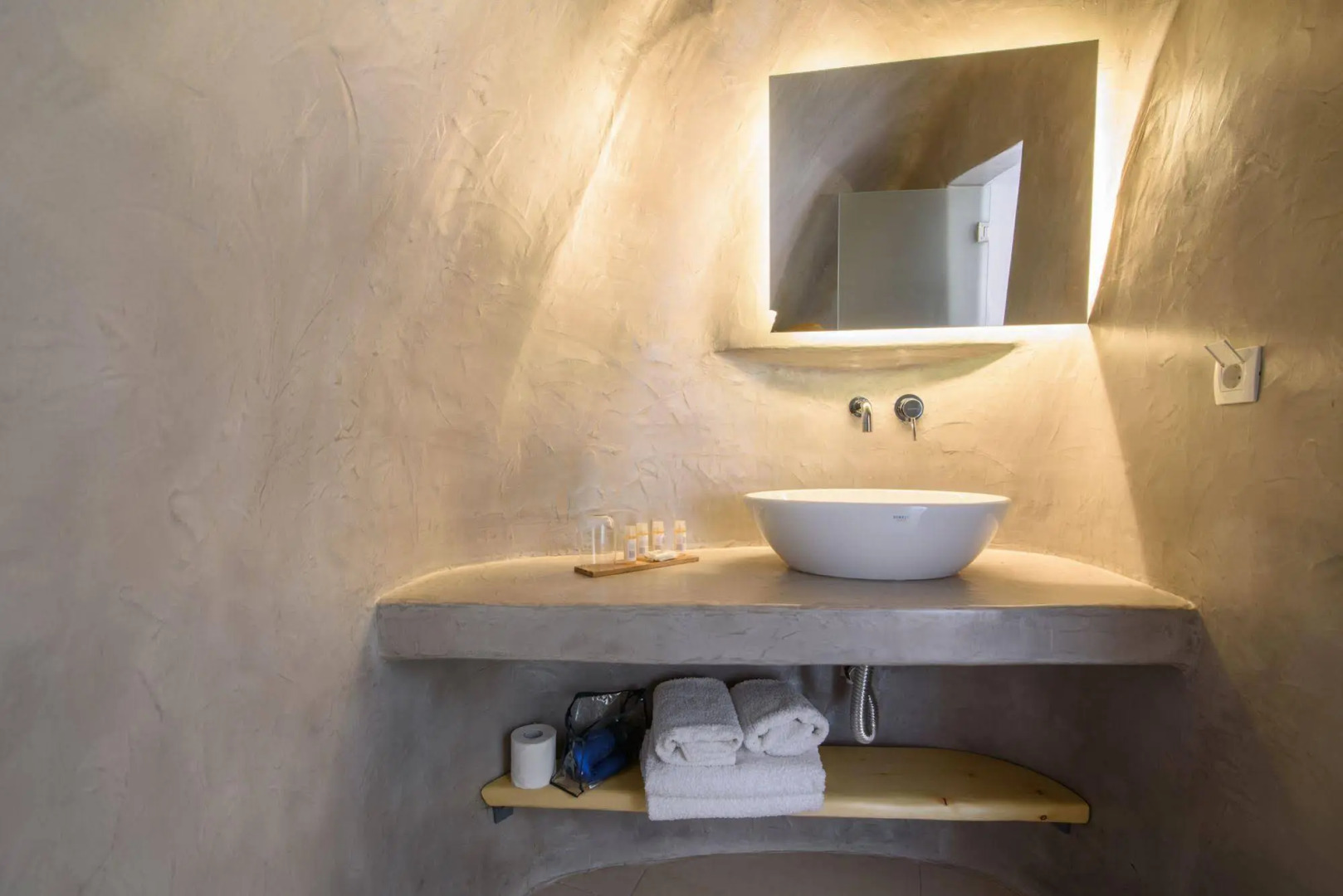 Photo - On the Cliff