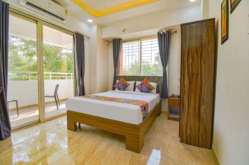 Foto - FabHotel Red Velvet Inn & Suites