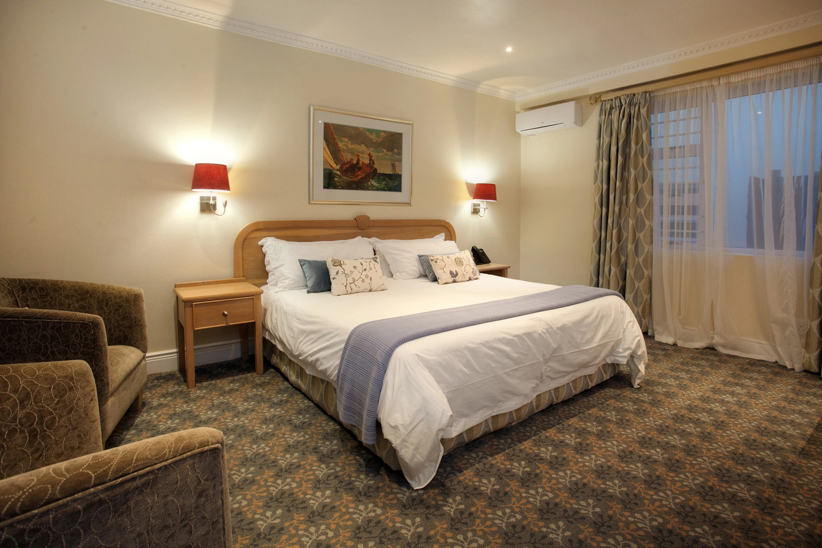 Photo - The Beach Hotel
