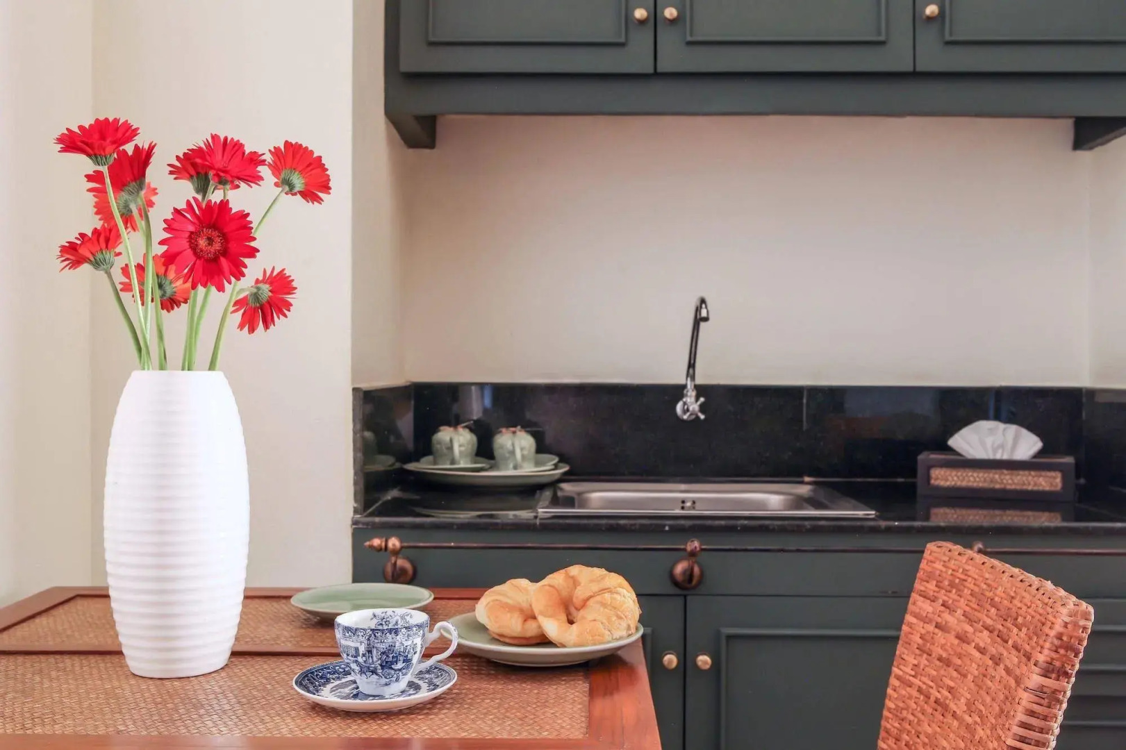 Photo - Yesterday Hotel