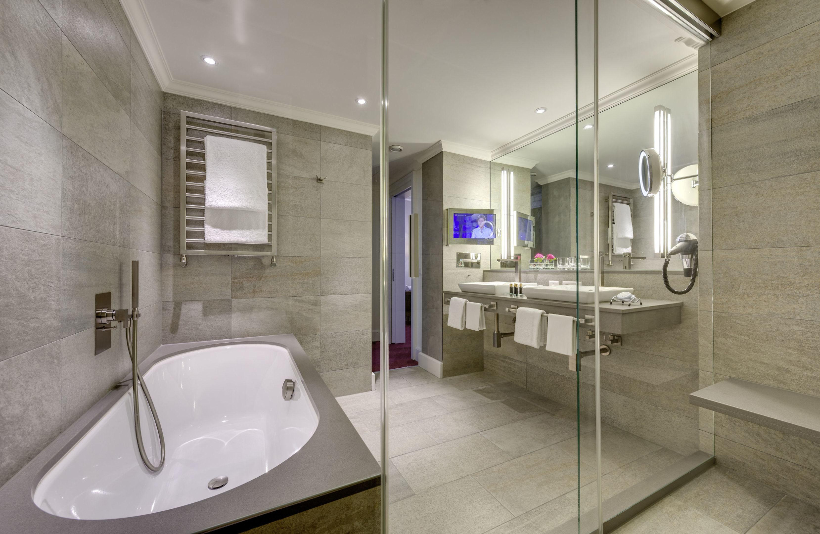 Foto - Hotel Schweizerhof Zürich