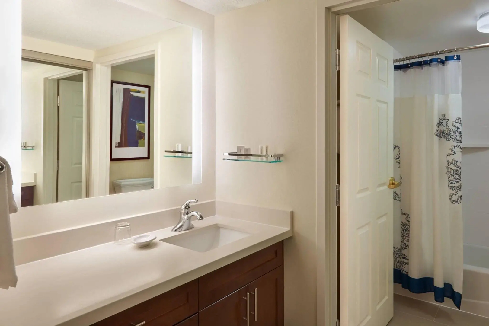 Photo - Residence Inn by Marriott Toronto Airport