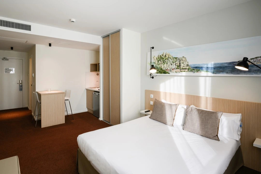 Foto - B&B HOTEL Barcelona Sant Cugat