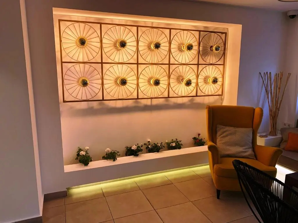 Photo - Hotel Chevy & Suites