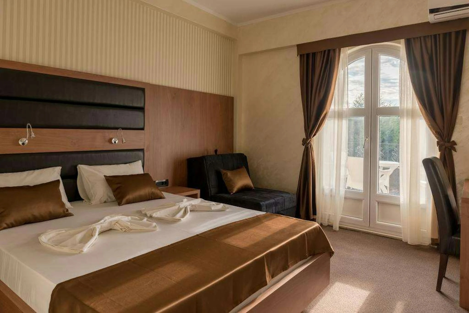Photo - Hotel Crnogorska Kuca