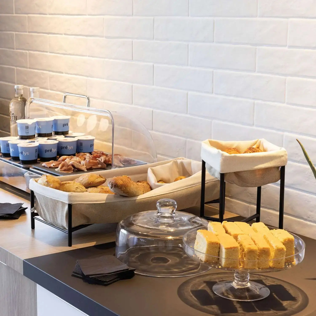 Photo - Hilton Garden Inn Tours Centre