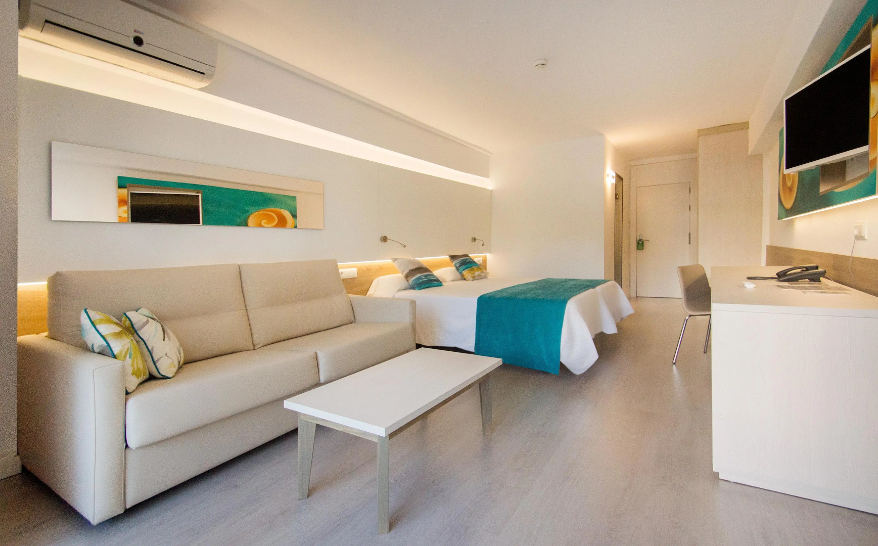 Foto - Globales Panamá - Adults Only