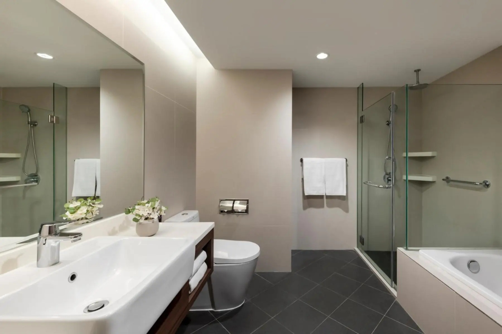 Photo - Oakwood Hotel & Residence Kuala Lumpur