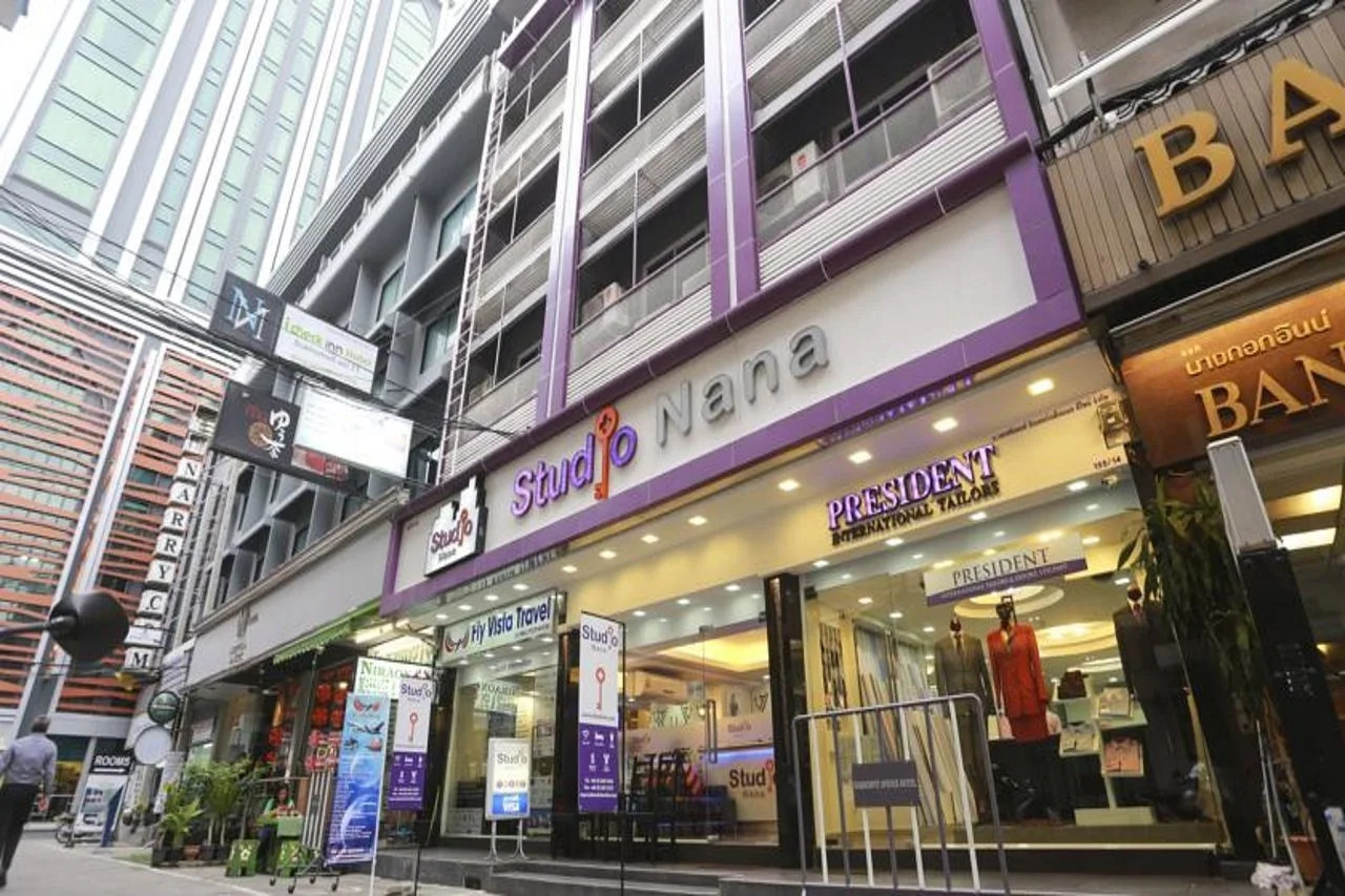 Photo - iCheck inn Nana by Aspira