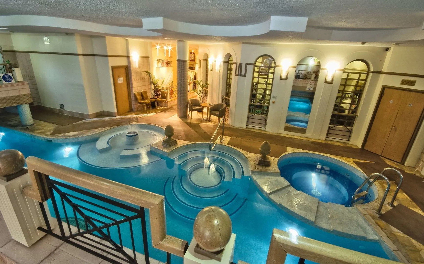 Photo - The Rembrandt