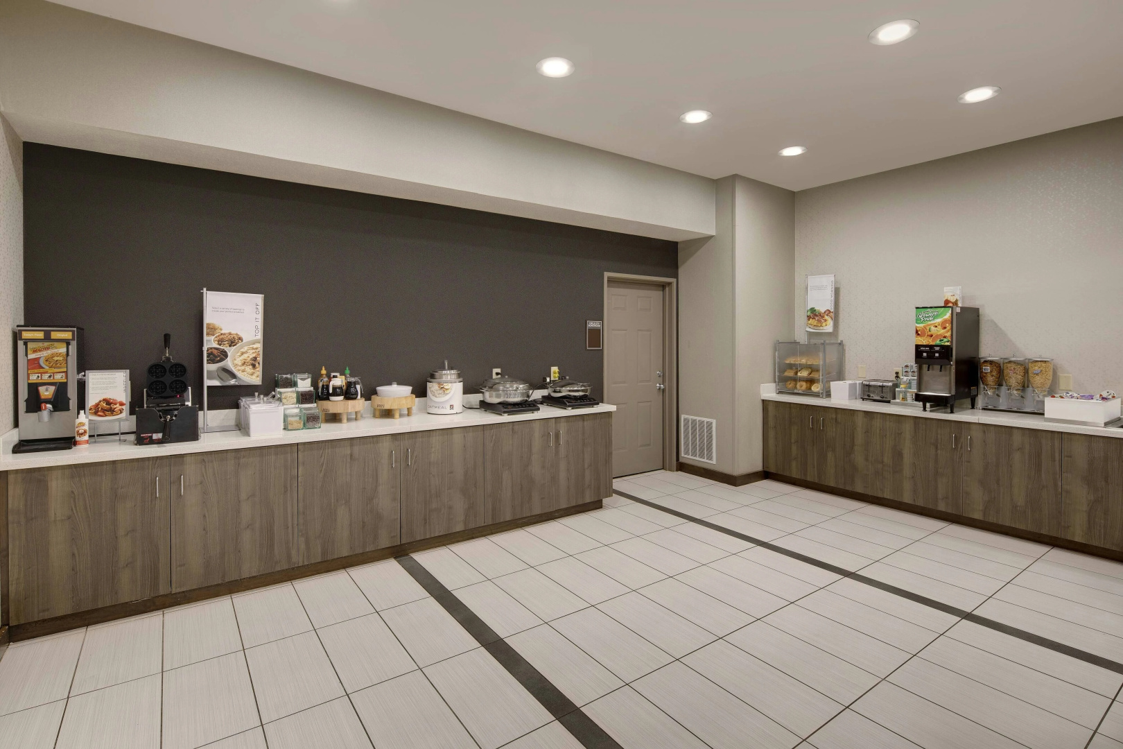 Photo - Residence Inn by Marriott Indianapolis Airport