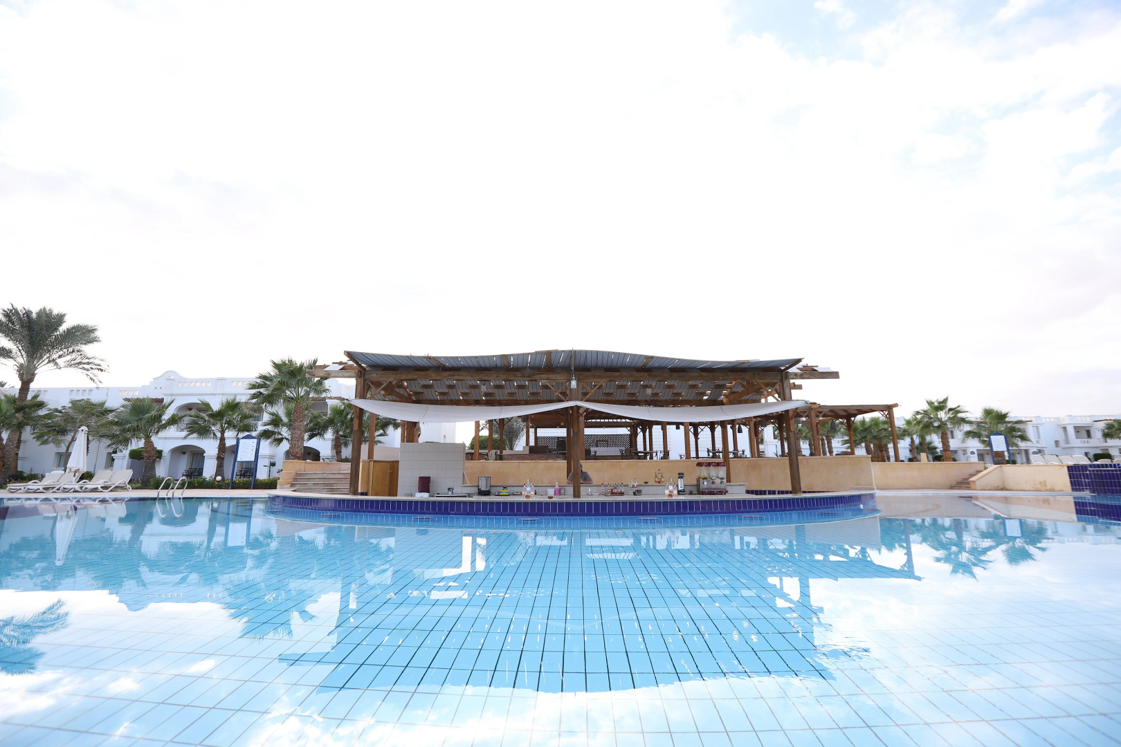 Foto - Continental Plaza Beach Resort