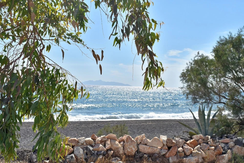 Photo - Damma Beachfront Luxury Villa