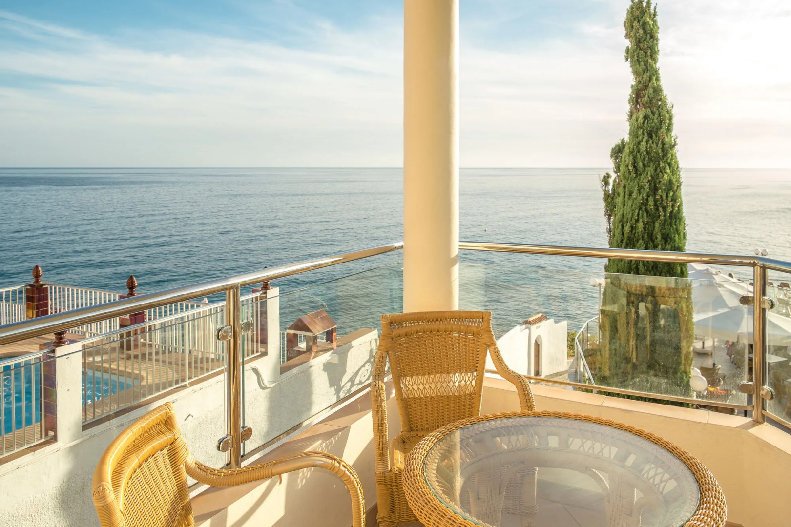 Photo - Toboso Apar - Turis