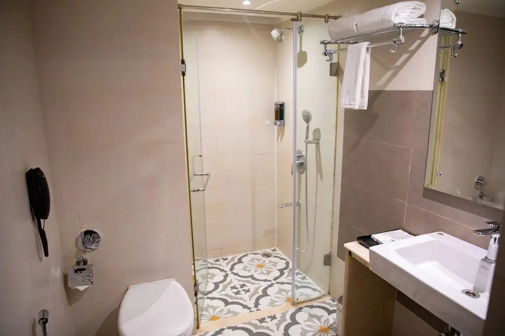 Photo - Grand Continent Secunderabad A Sarovar Portico Affiliate Hotel