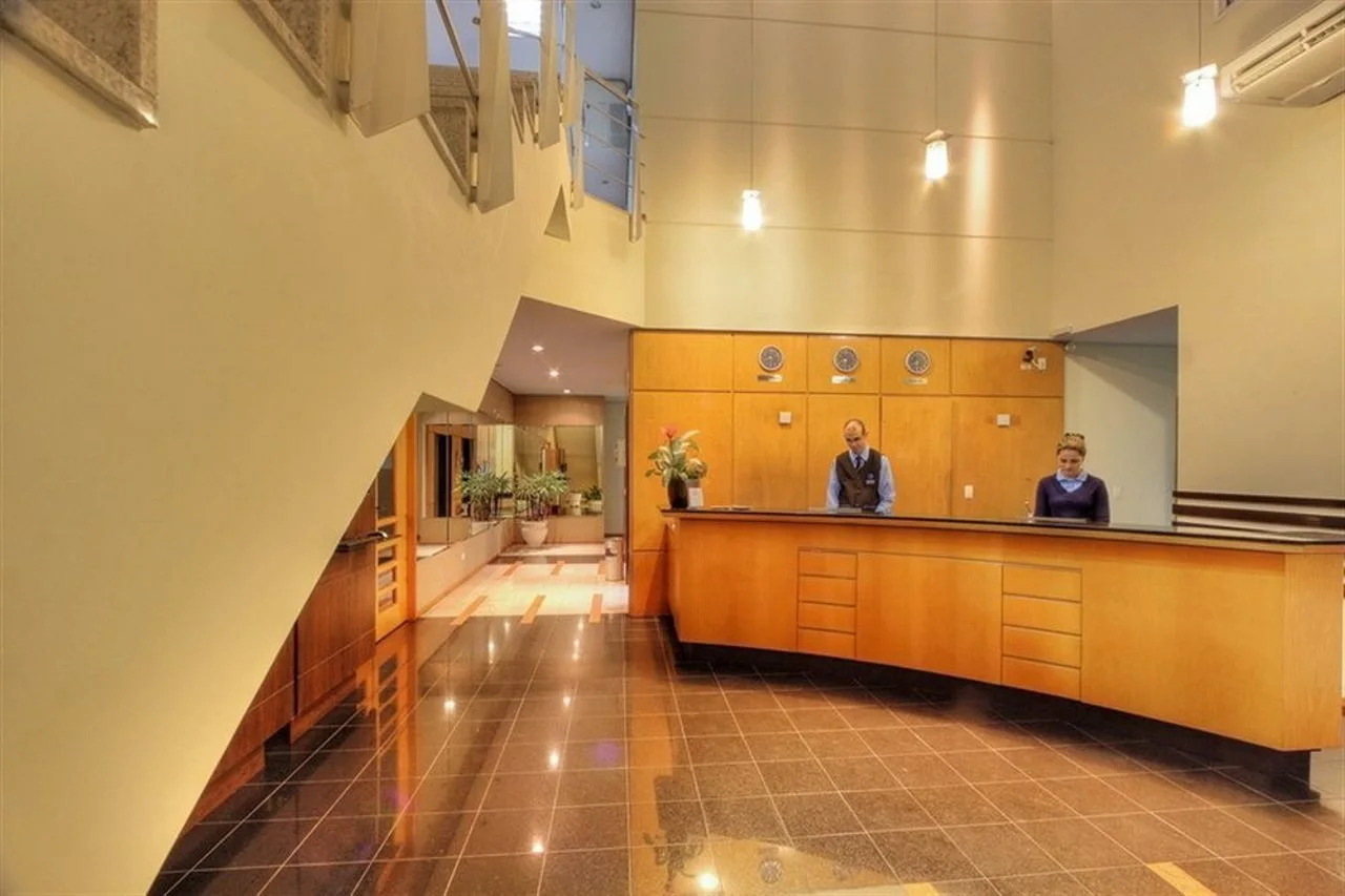 Photo - Bristol Centro Civico Curitiba