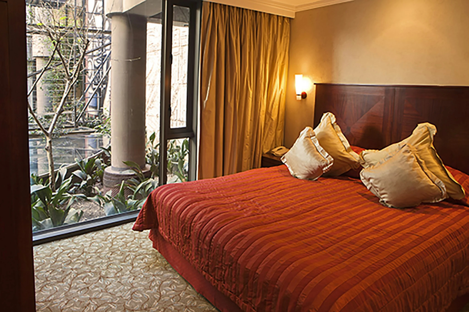 Photo - Raphael Penthouse Suites